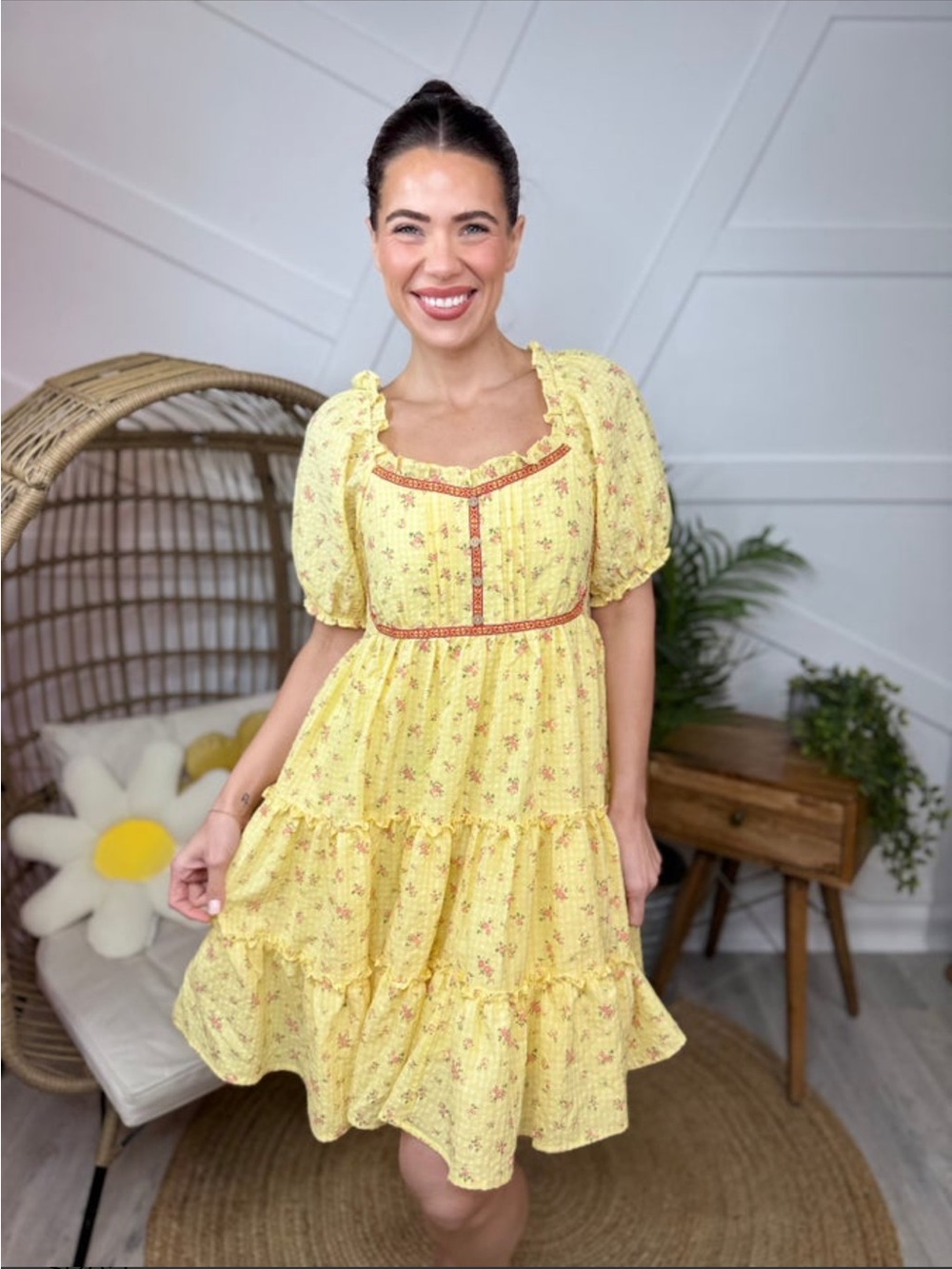 Easel Yellow Floral Tiered Mini Dress with Puff Sleeves - Large